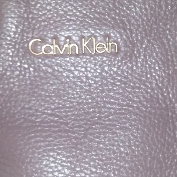 Calvin Klein leather rose/mauve bag - Picture 2 of 11